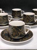 Service de 6 petites tasse a café motif baroque noir doré 